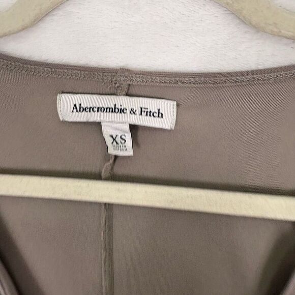 Abercrombie & Fitch Brown V Neck Twist Front Long Sleeve Top Size XS - Picture 3 of 8